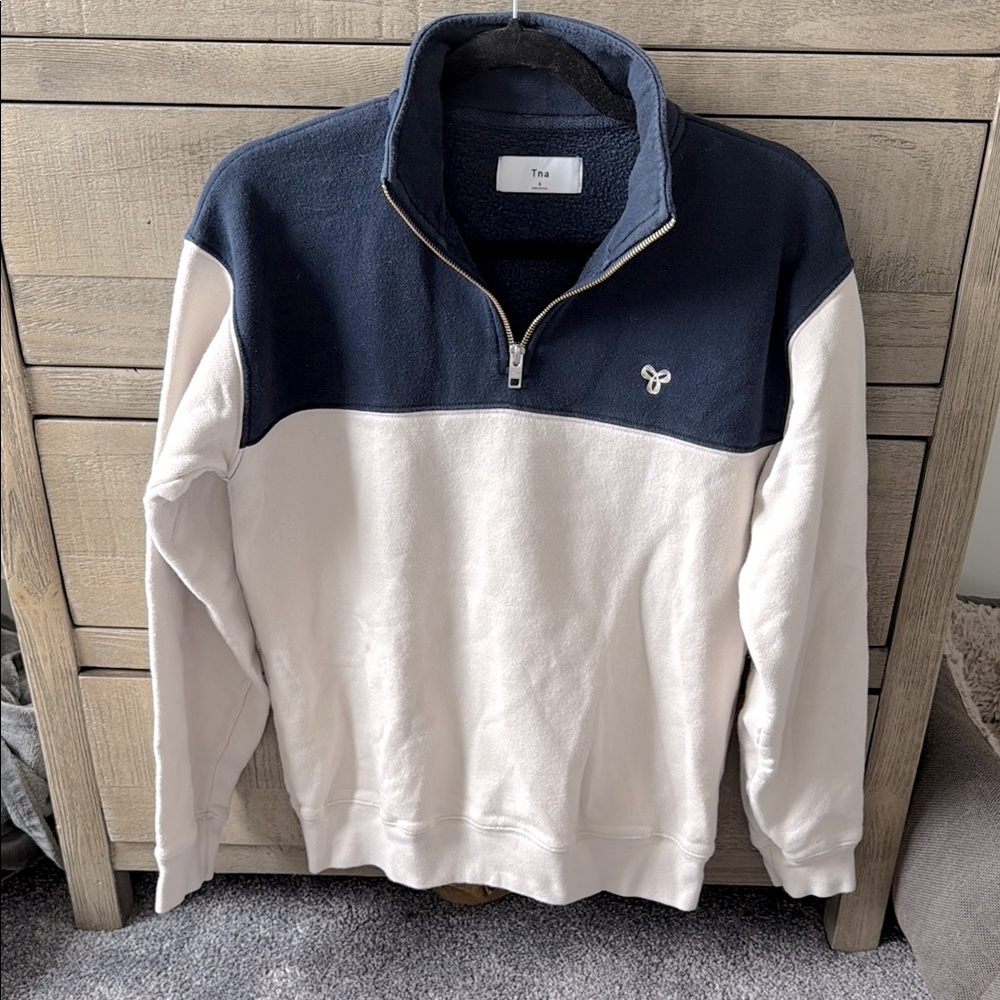 TNA women’s Navy and Cream 1/4 zip crewneck sweater, size small